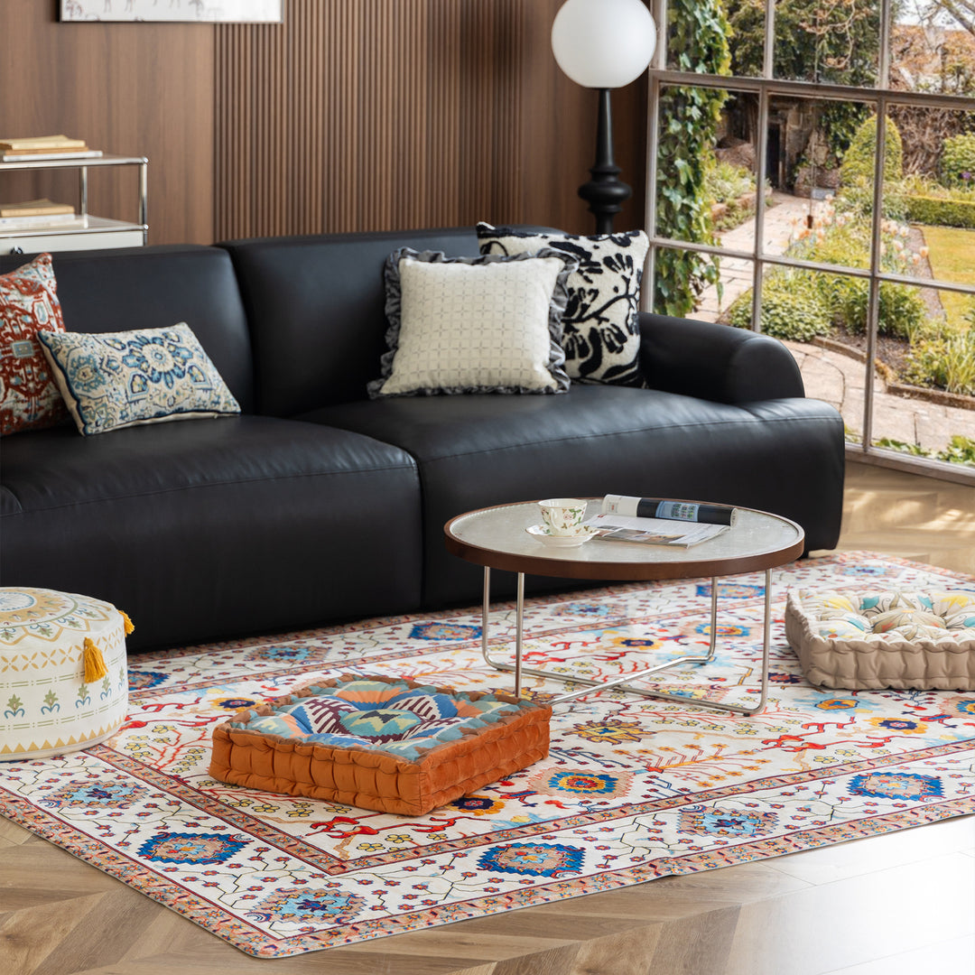 Living room rug in oriental suzani style with fine border Kalsten