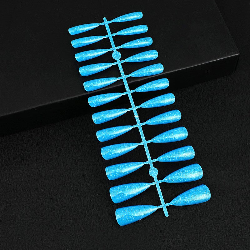 Glittering artificial nails in elegant design Kalsten