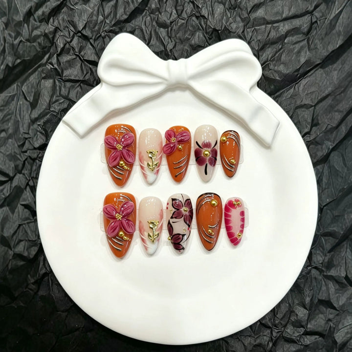 Artisan Floral Press-On Nail Set