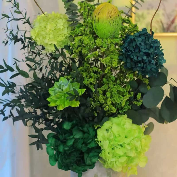 Elegant Artistic Floral Arrangement