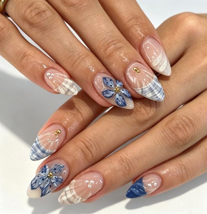 Artistic Floral Accent Press-On Nails Kalsten