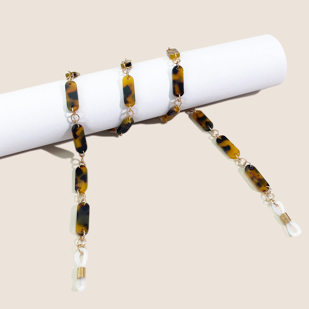 Fashionable Statement Eyewear Chain Kalsten