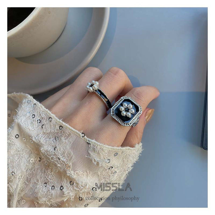 Elegant Vintage Pearl Statement Ring Kalsten