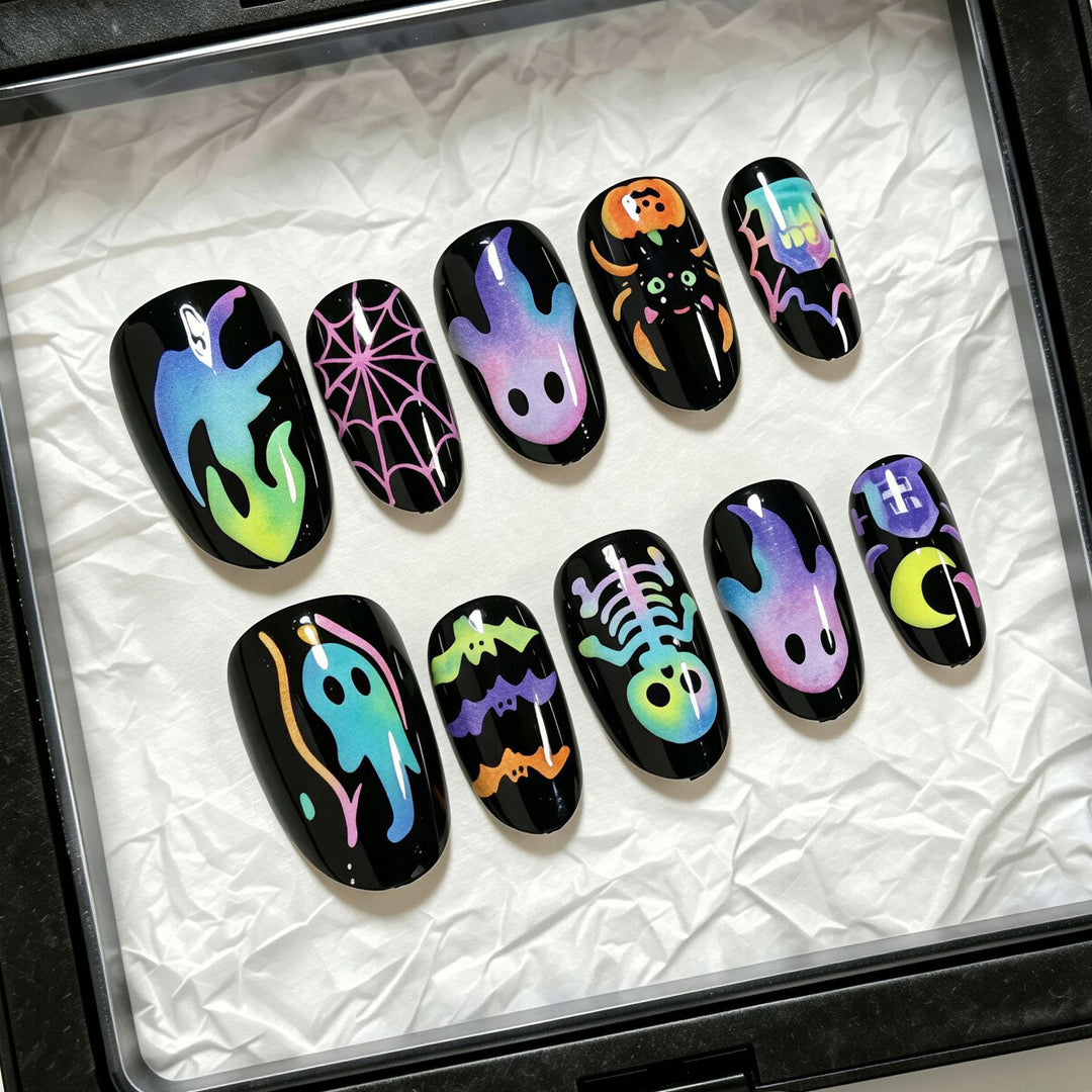 Spooky Themed Press-On Nail Art Set Kalsten