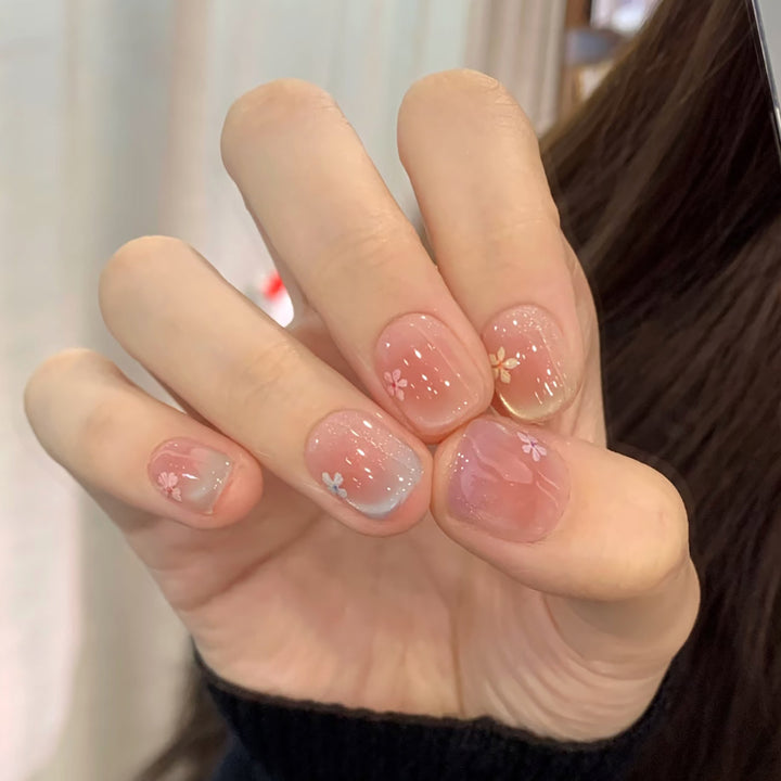 Floral-Themed Nail Art Set Kalsten