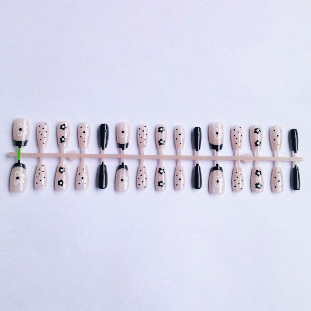 Stylish Floral Nail Art Set