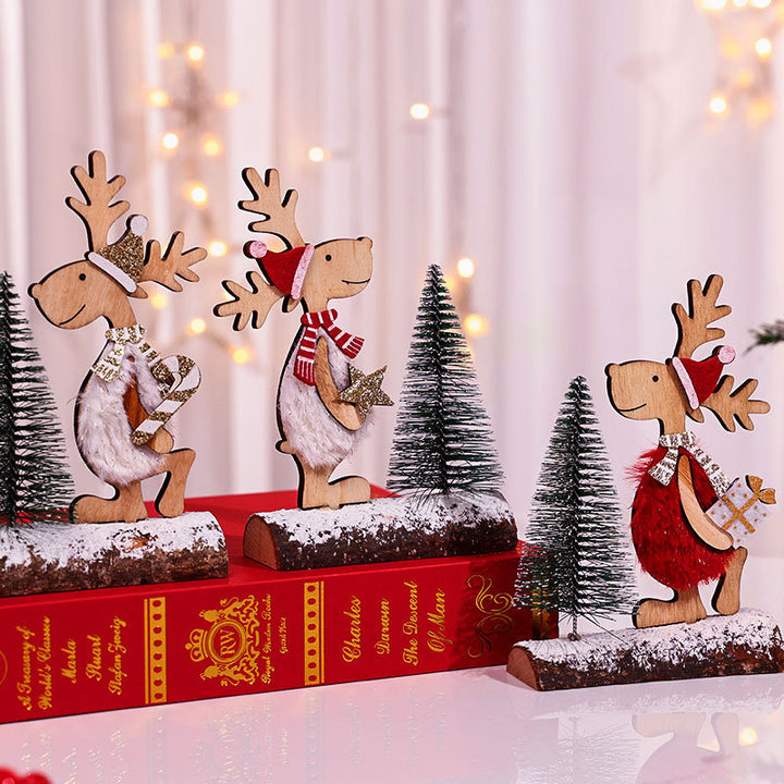 Decorative Wooden Reindeer Figurine Kalsten