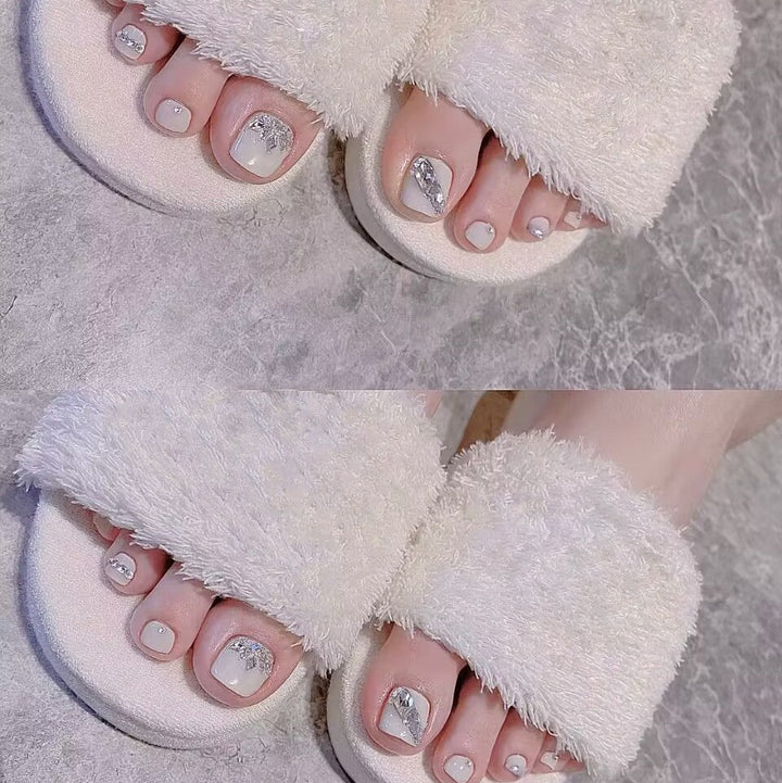 Rhinestone-Embellished Flip Flop Sandals Kalsten