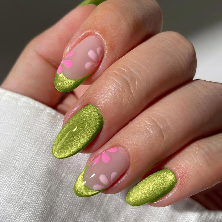 Artistic Floral Press-On Nail Design