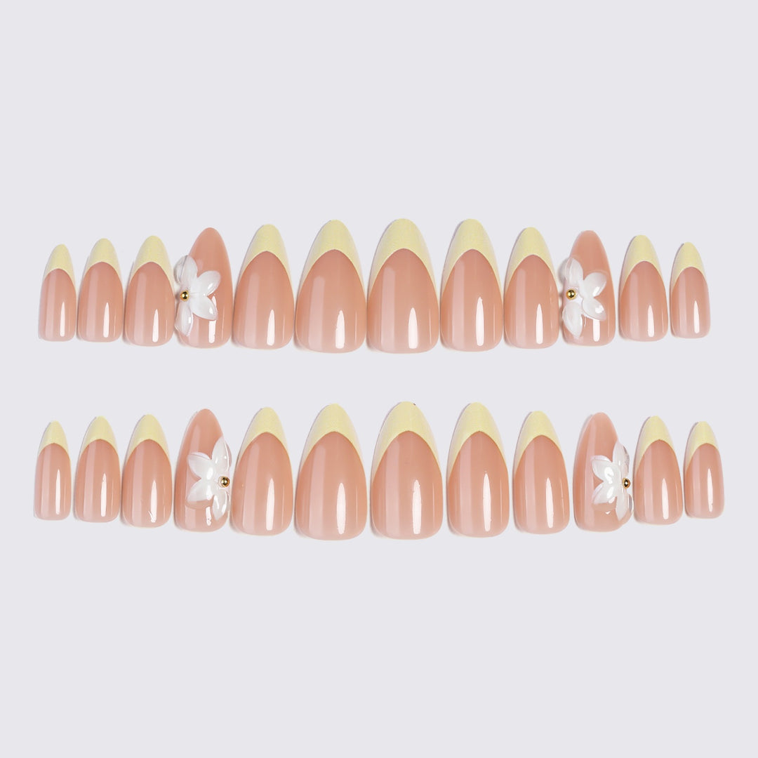 Artificial nail set with elegant floral decorations and delicate color gradients Kalsten