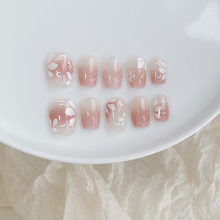 Butterfly-Embellished Press-On Nail Set