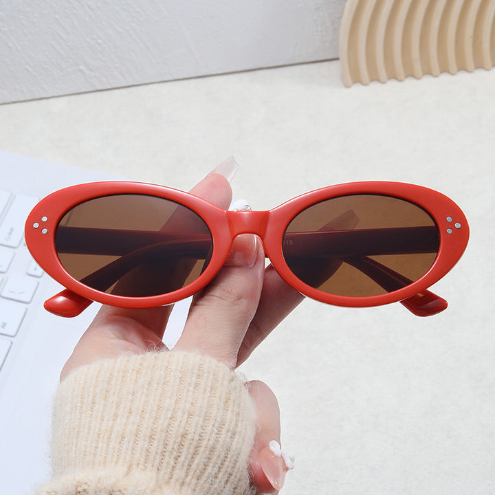 Ladies fashionable sunglasses in elegant oval design Kalsten