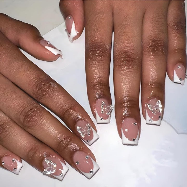 Artificial nails with elegant butterfly embellishments Kalsten