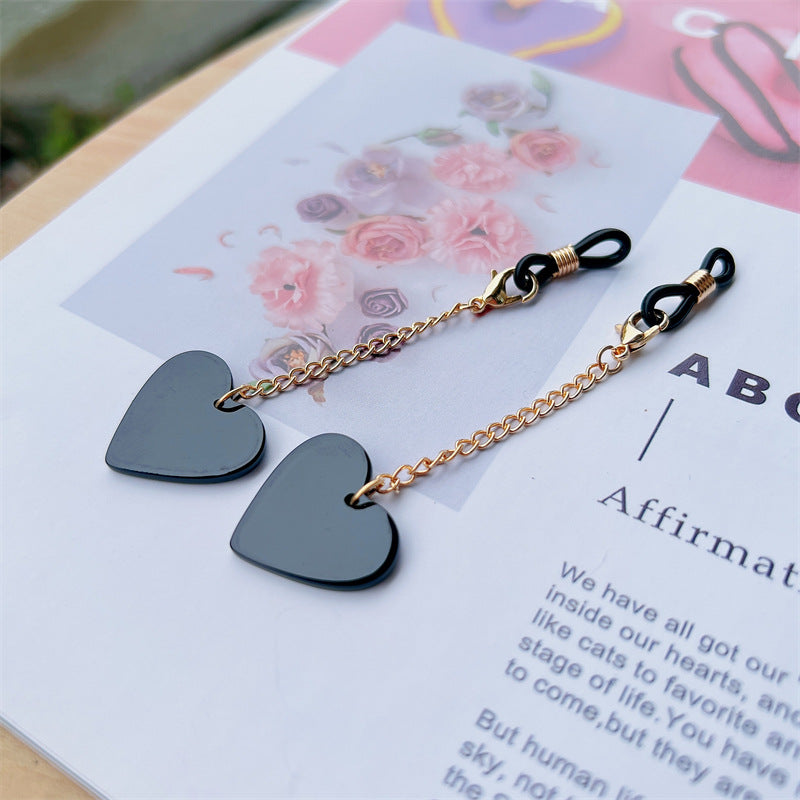 Heart-Shaped Dangle Earrings with Golden Chain Kalsten