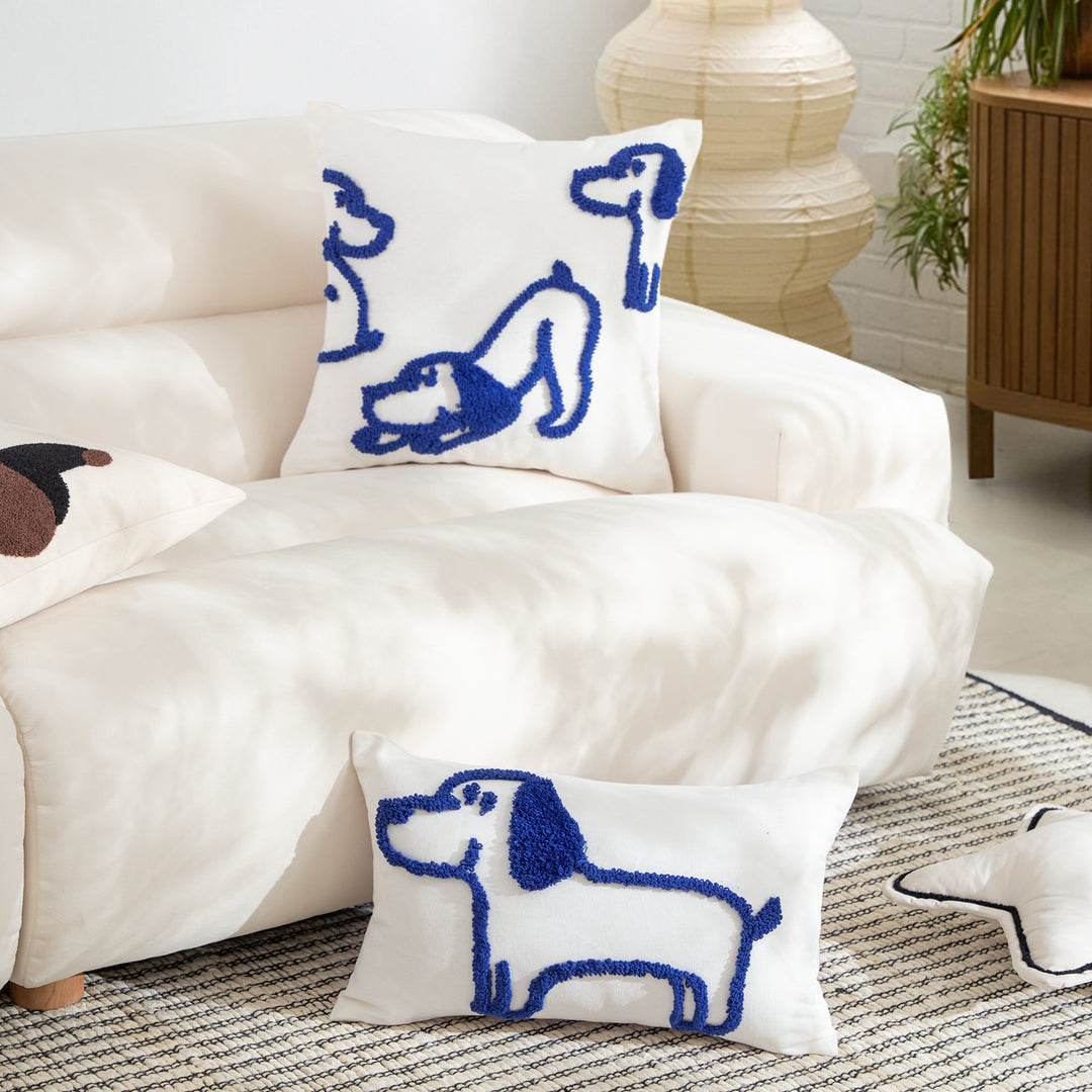 Rectangular decorative lumbar pillow with hand-tufted dog motif made of cotton blend Kalsten
