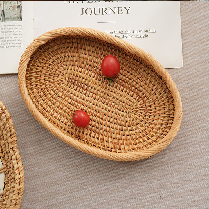 Oval storage basket made of handwoven material Kalsten