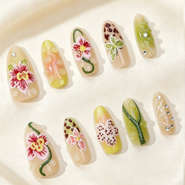 Decorative Floral 3D Nail Art Set Kalsten
