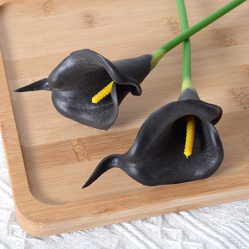 Decorative Realistic Calla Lily Stems