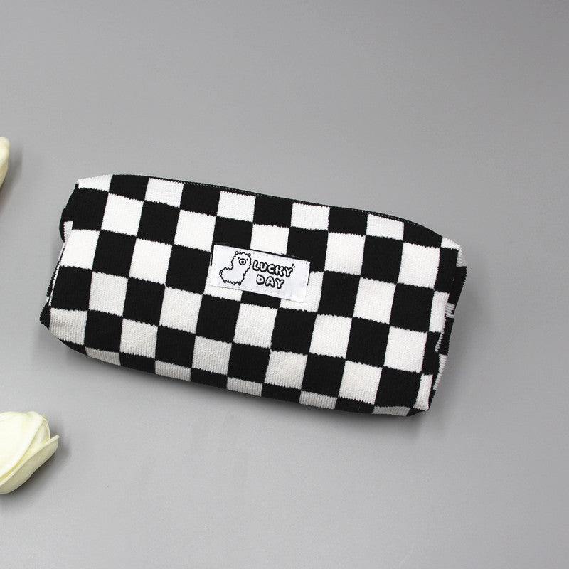 Checked Pattern Zippered Pencil Case Kalsten