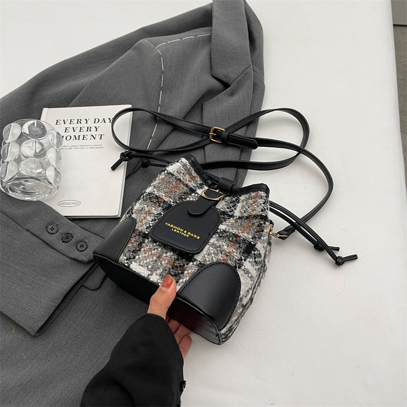 Fashionable Bucket Bag Kalsten