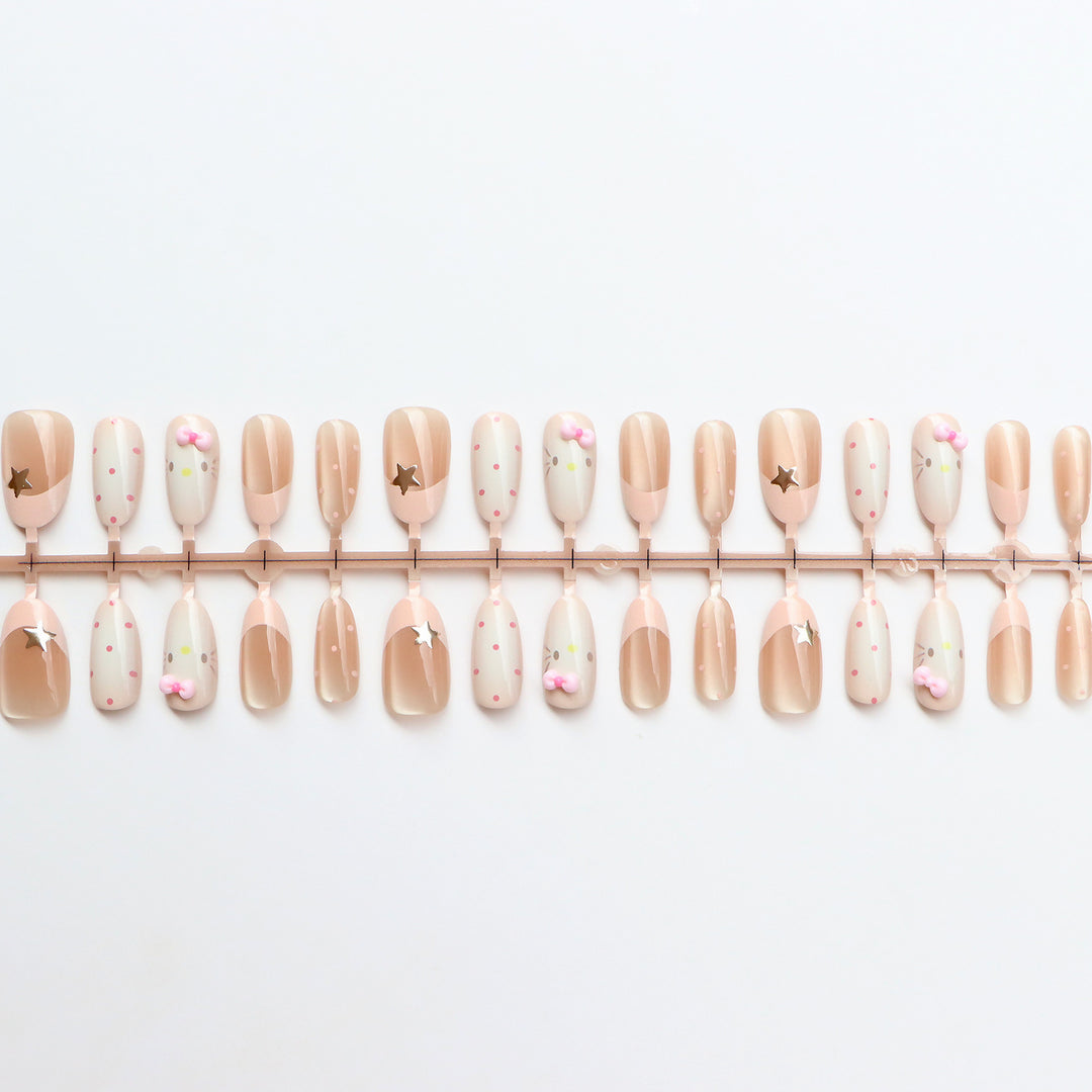 Elegant Minimalist Press-On Nail Set Kalsten