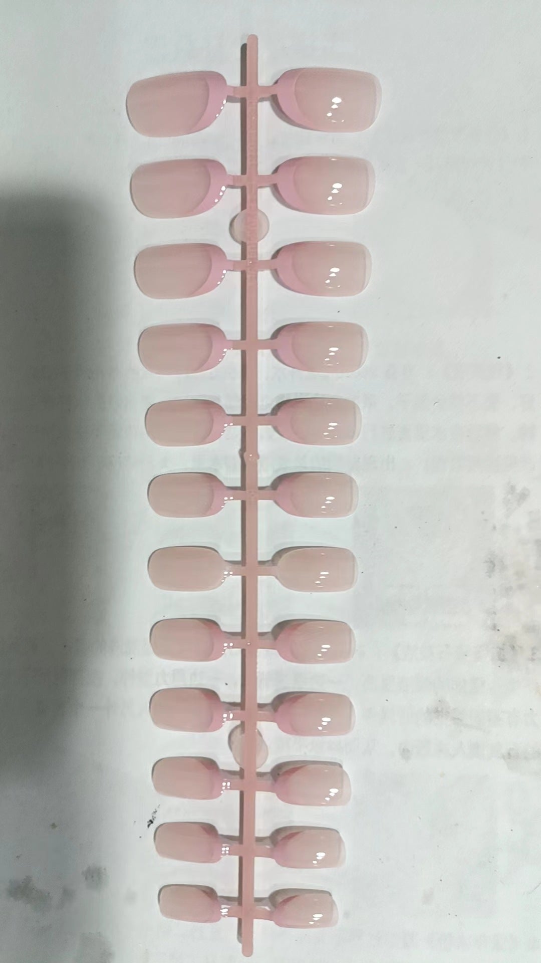 Natural Finish Press-On Nail Tips Kalsten
