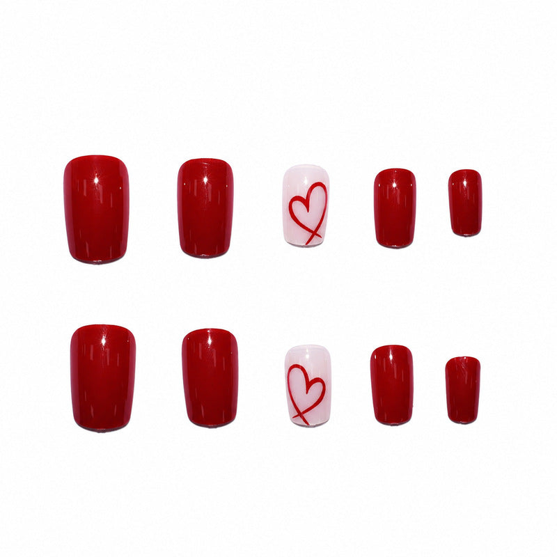 Premium Press-on Nails with Heart Design Kalsten