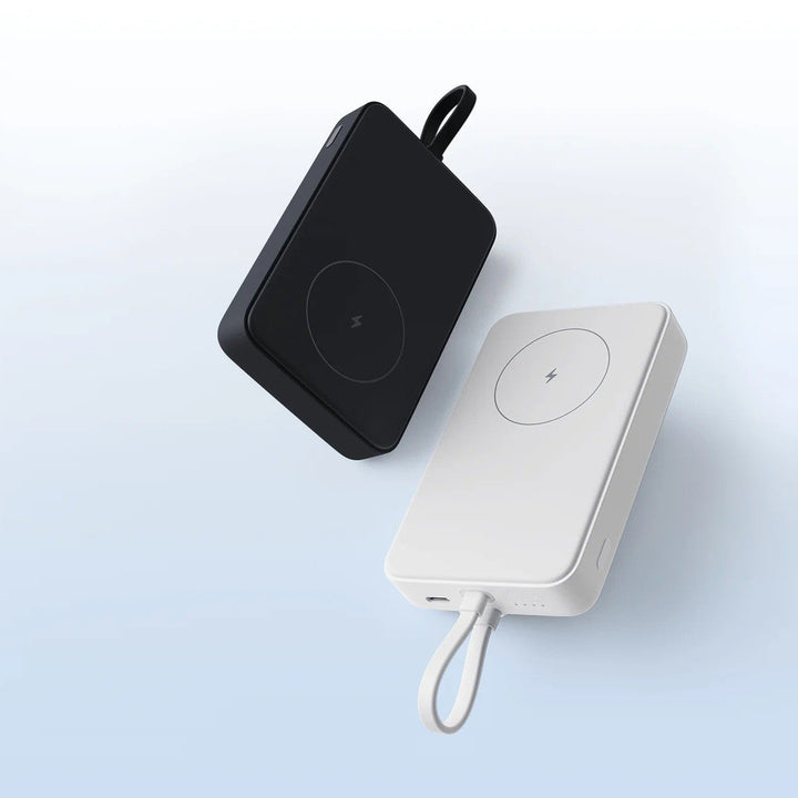 Magnetic wireless power bank with Magnetic alignment and USB-C pass-through Kalsten