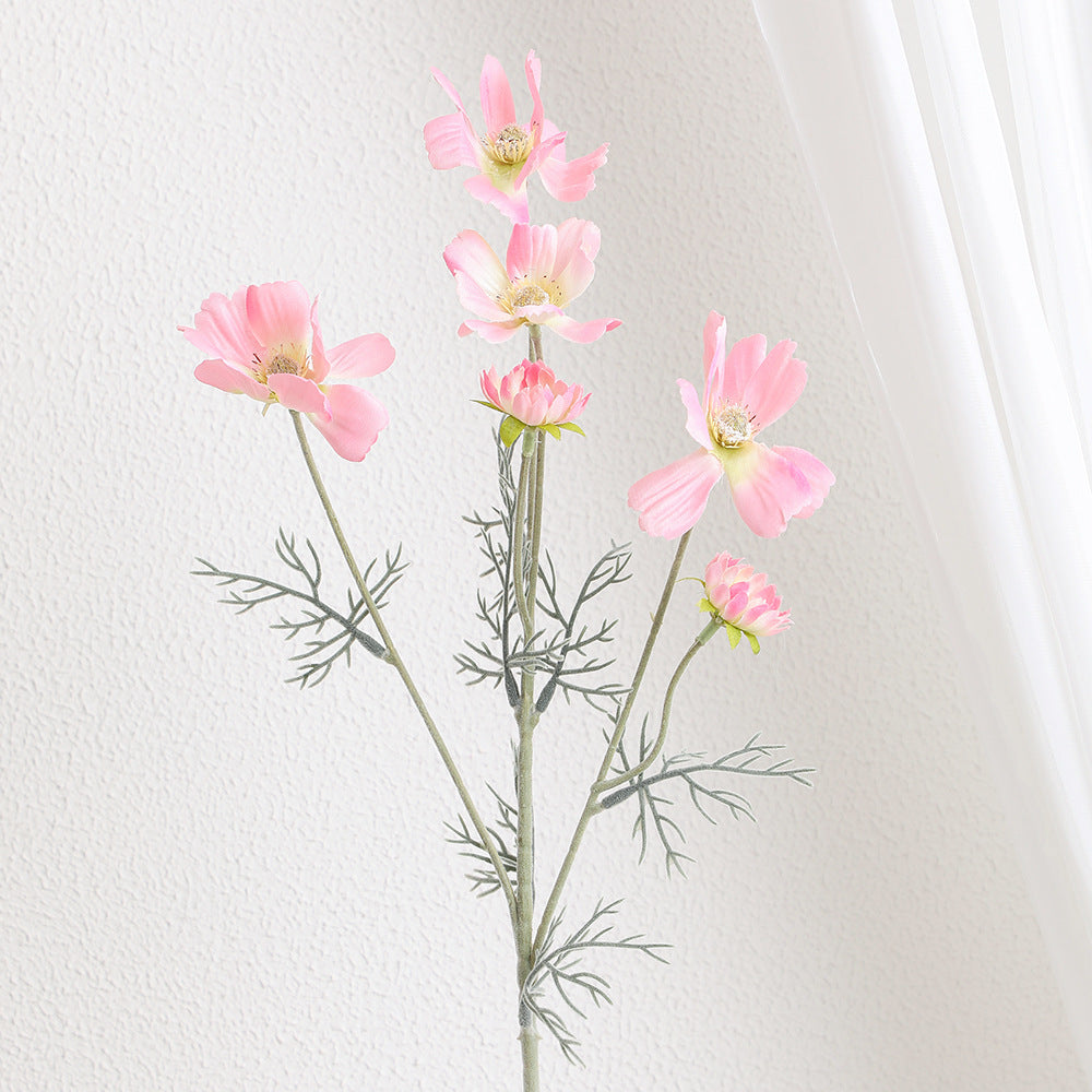 Artificial flower stem with realistic details