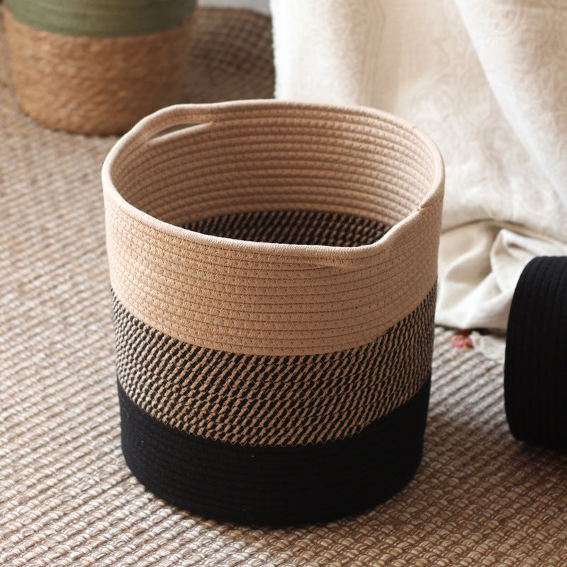 Stylish storage bucket made of woven natural material Kalsten