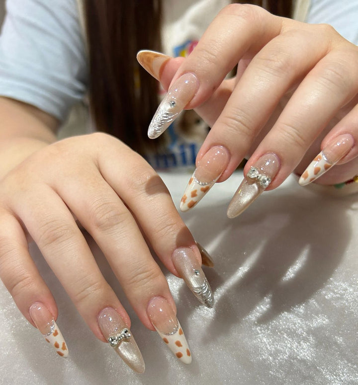 Artistic Heart Pattern Nail Art Extensions Kalsten