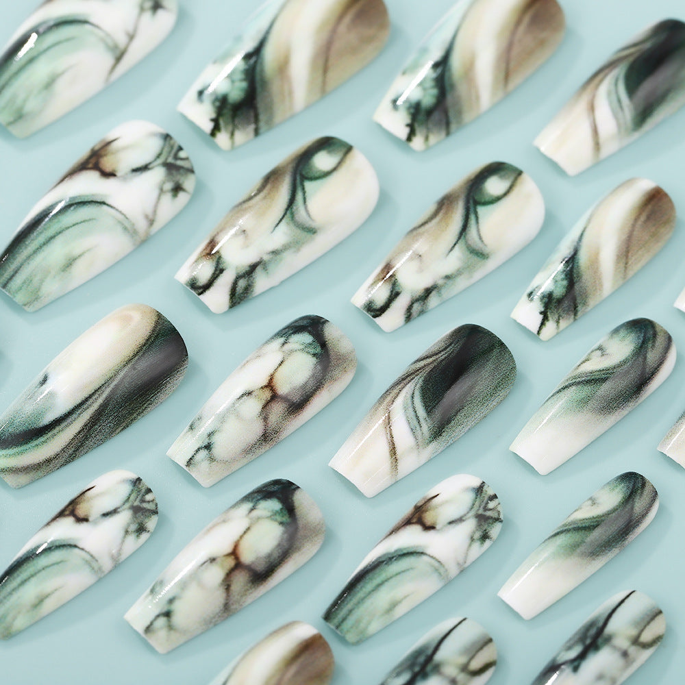 Artificial Nail Art Nails in elegant marble design Kalsten