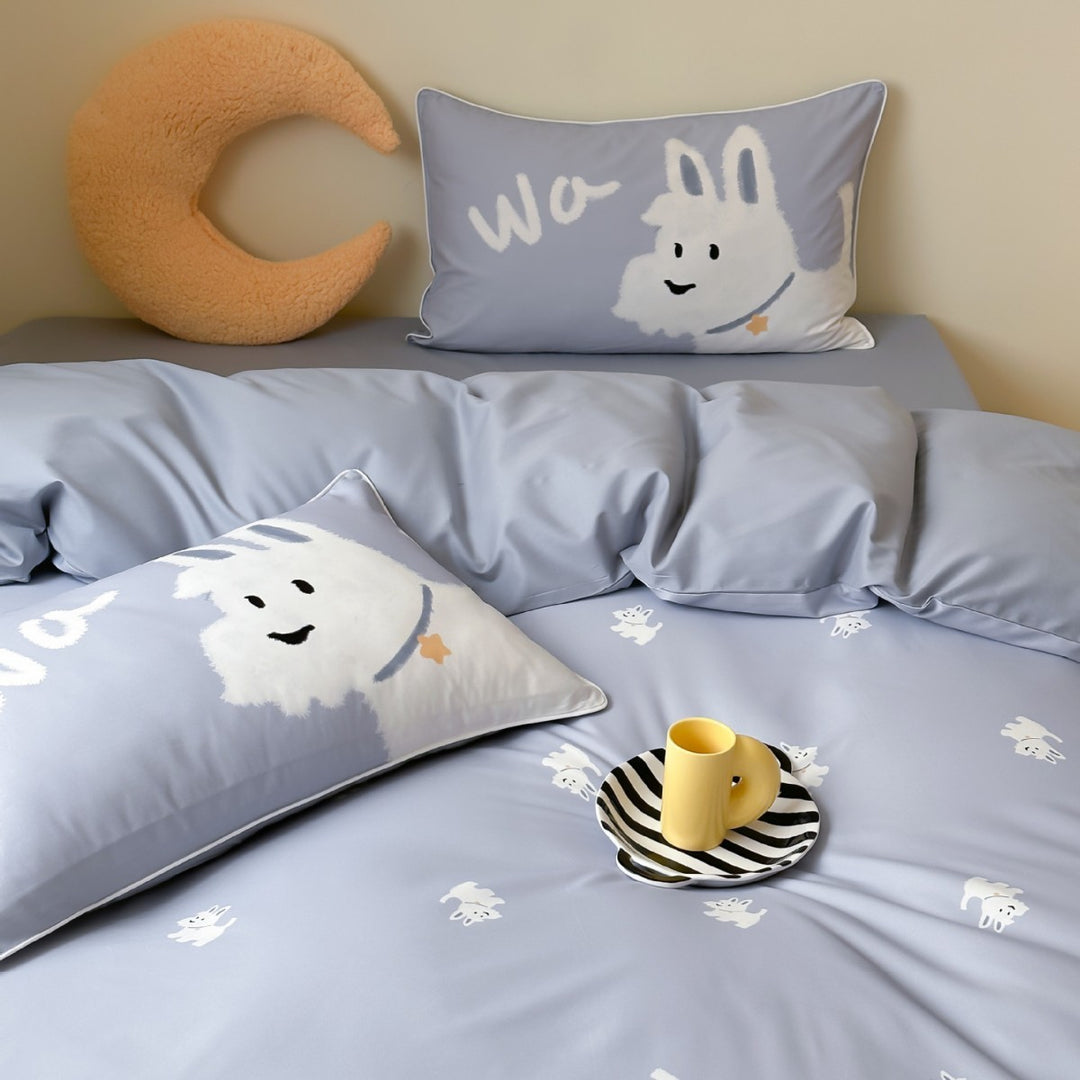 Children's bedding set with cute bear and snowman print made of soft cotton satin