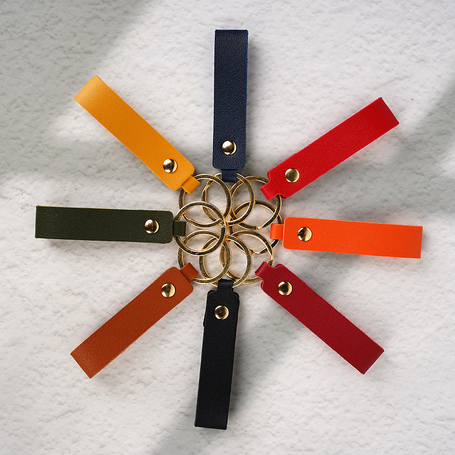 Unisex keychain with stylish faux leather design Kalsten
