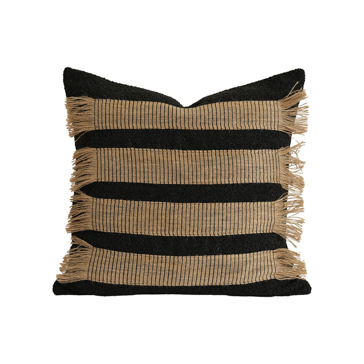 Woven cushion cover with bouclé surface and jute fringes Kalsten