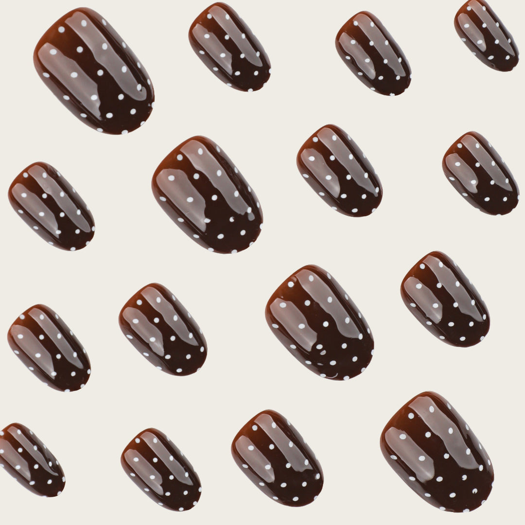 Trendy Polka Dot Press-On Nails Kalsten