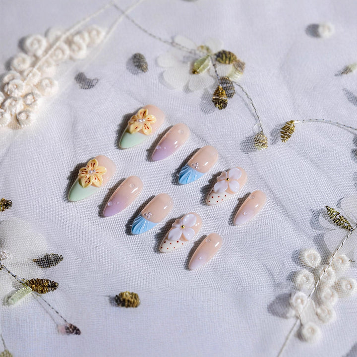 Creative Floral Press-On Nail Art Set