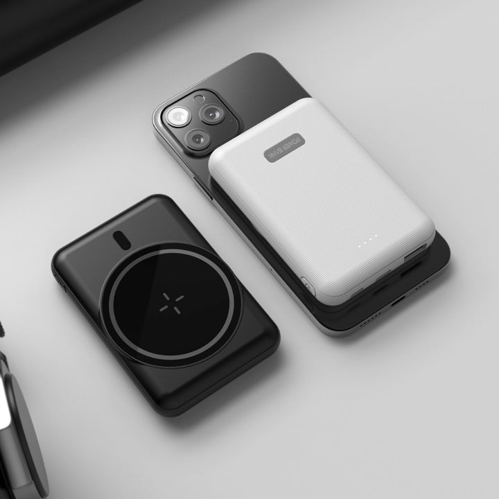 Wireless Powerbank with fast charging and integrated power management technology Kalsten