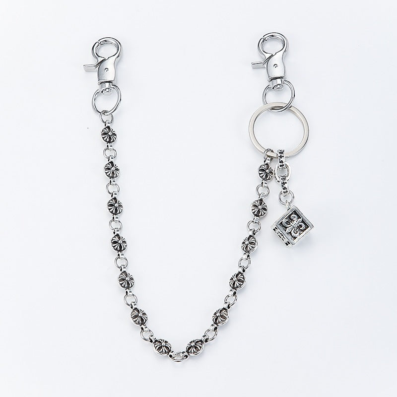 Fashionable keychain with filigree chain design Kalsten