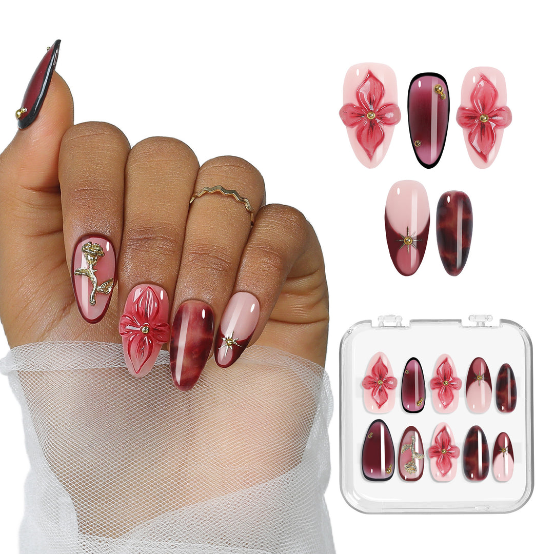 Nail art set with detailed floral designs Kalsten