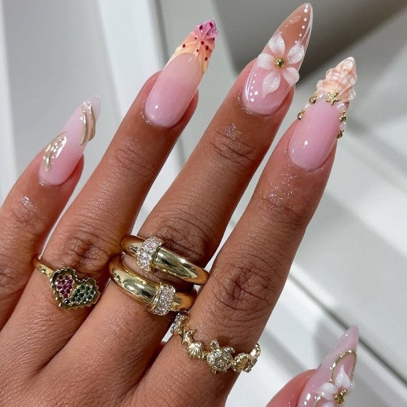 Artificial nail set with luxurious 3D flowers and elegant accents Kalsten