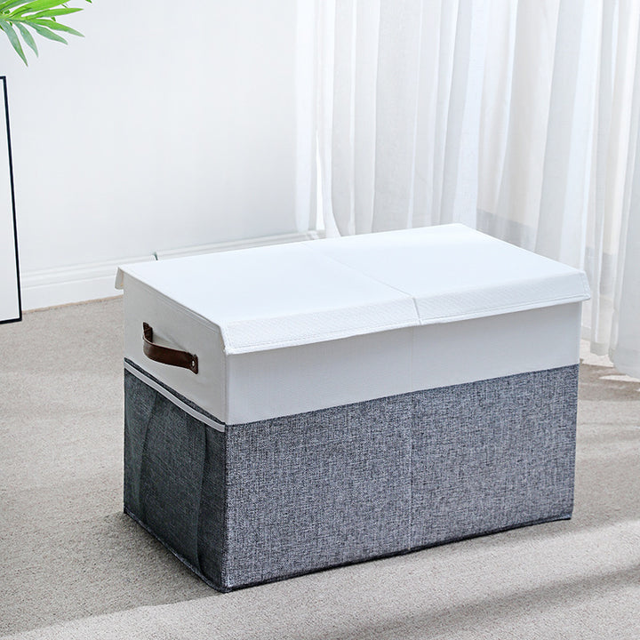 Stylish storage chest with compartments Kalsten