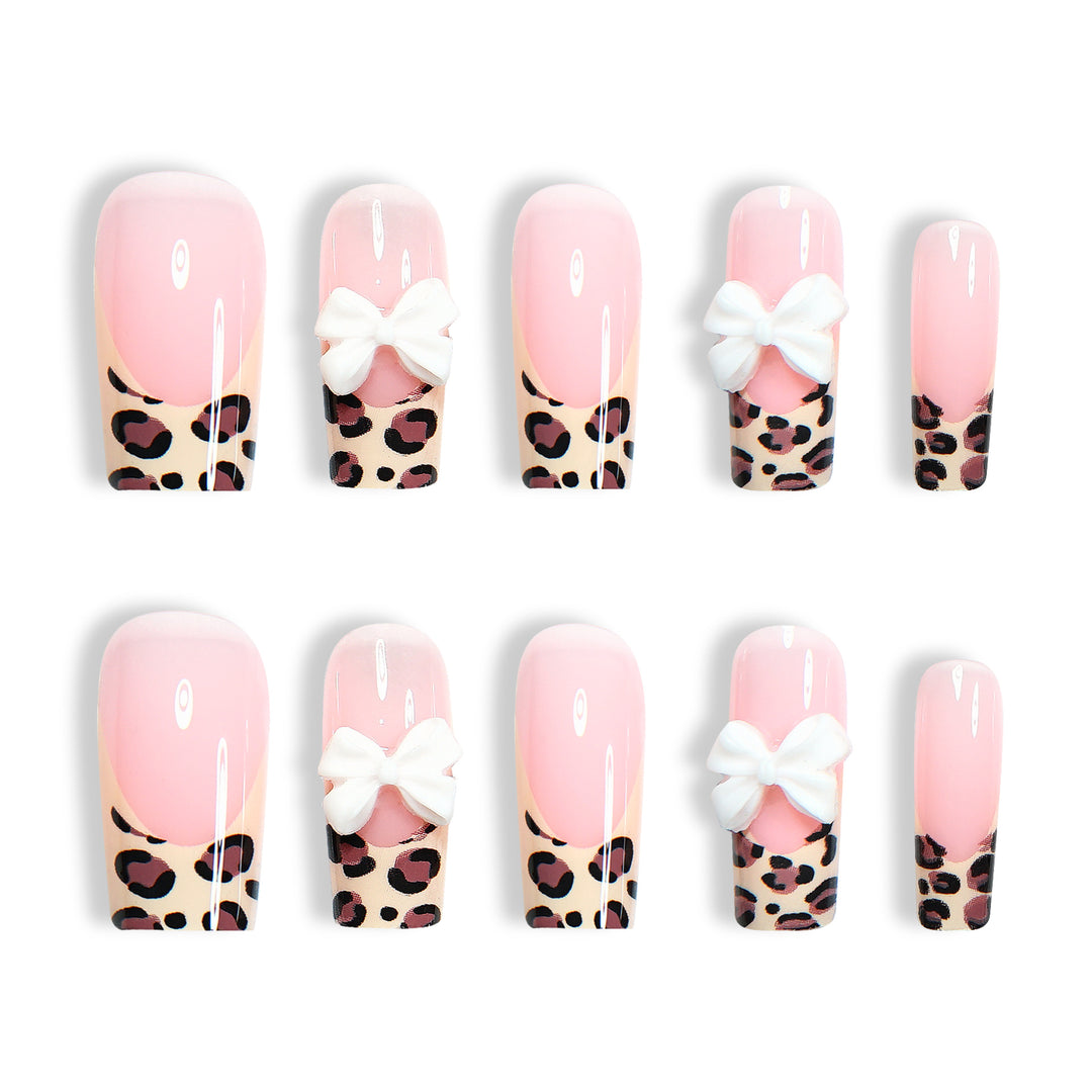 Artistic Leopard Print Press-On Nail Design Kalsten