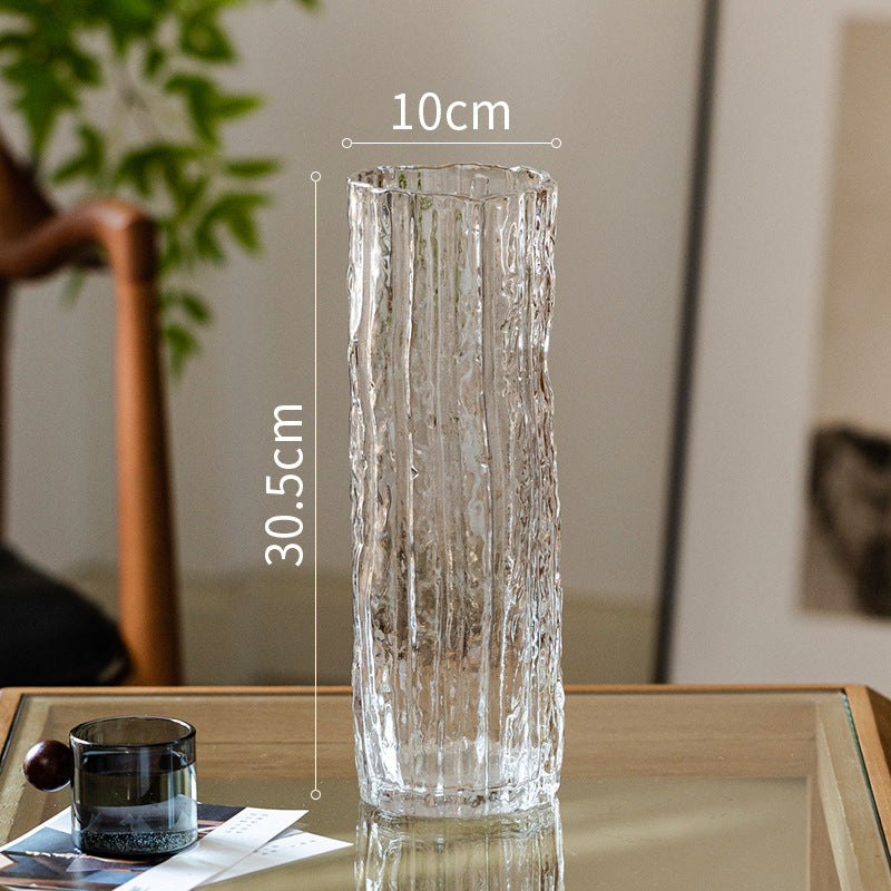 Artful Glass Vase in Modern Design Kalsten