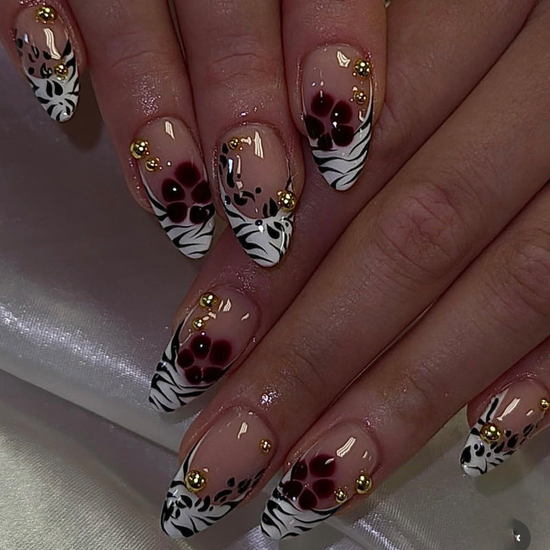 Artificial nail set with floral and geometric design Kalsten