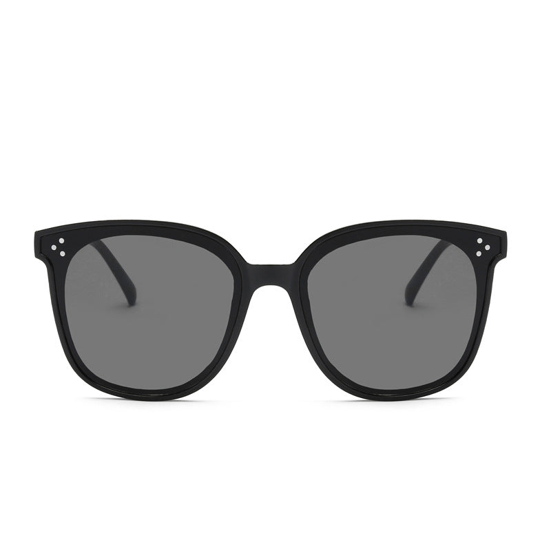 Contemporary Square Frame Sunglasses Kalsten