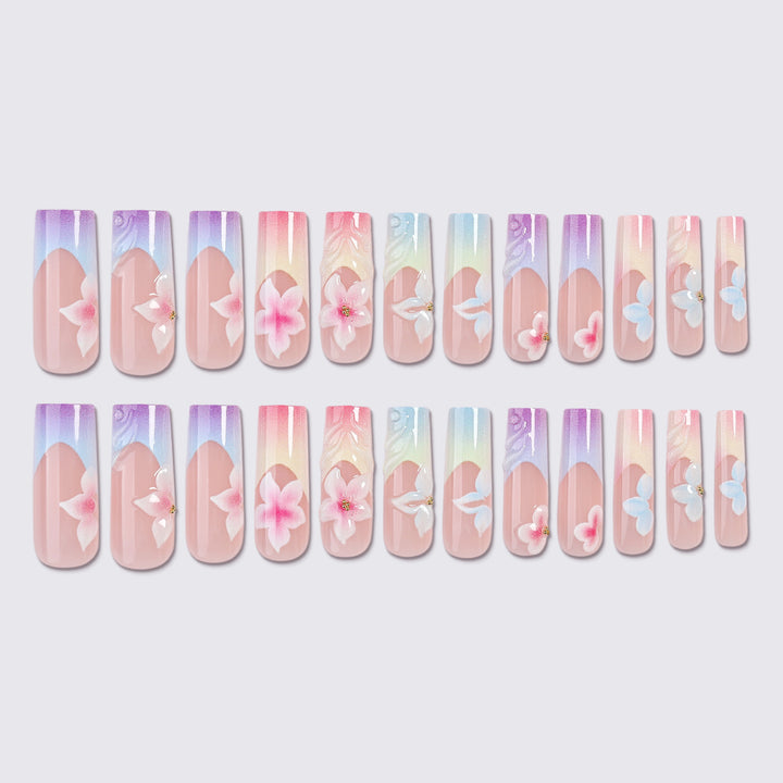 Artificial nail set with floral designs and elegant ombre effect Kalsten