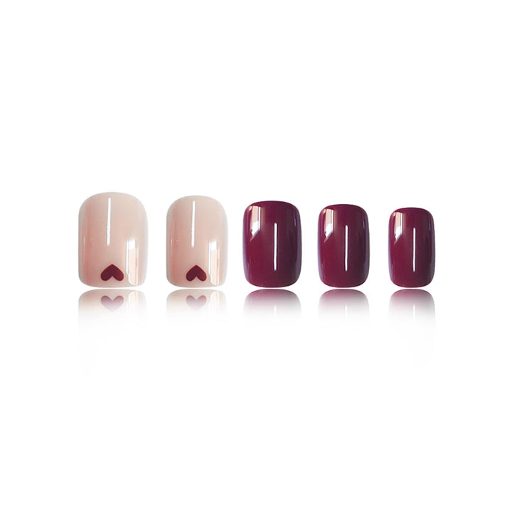 Artistic Heart-Design Press-On Nail Art Kalsten