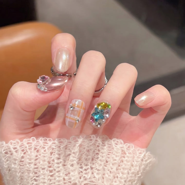 Artistic Themed Nail Art Set Kalsten