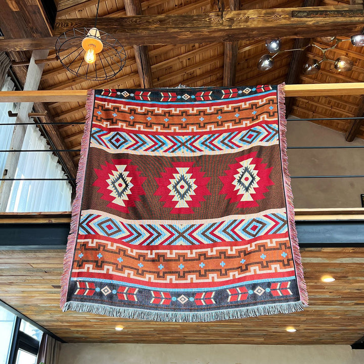 Patterned Throw Blanket Kalsten